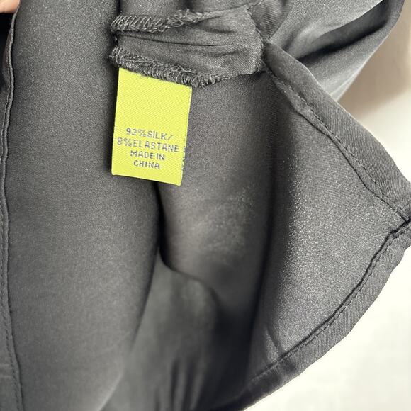 Elizabeth McKay Pleated Blouse 8 Black Women's Silk Blend Gold Button 3/4 Sleeve - Picture 7 of 13